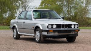 BMW 325iX Sedan 1986 года